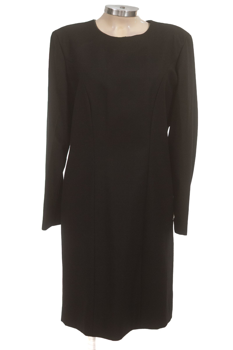 Vestido / Enterizo color Negro - Closeando