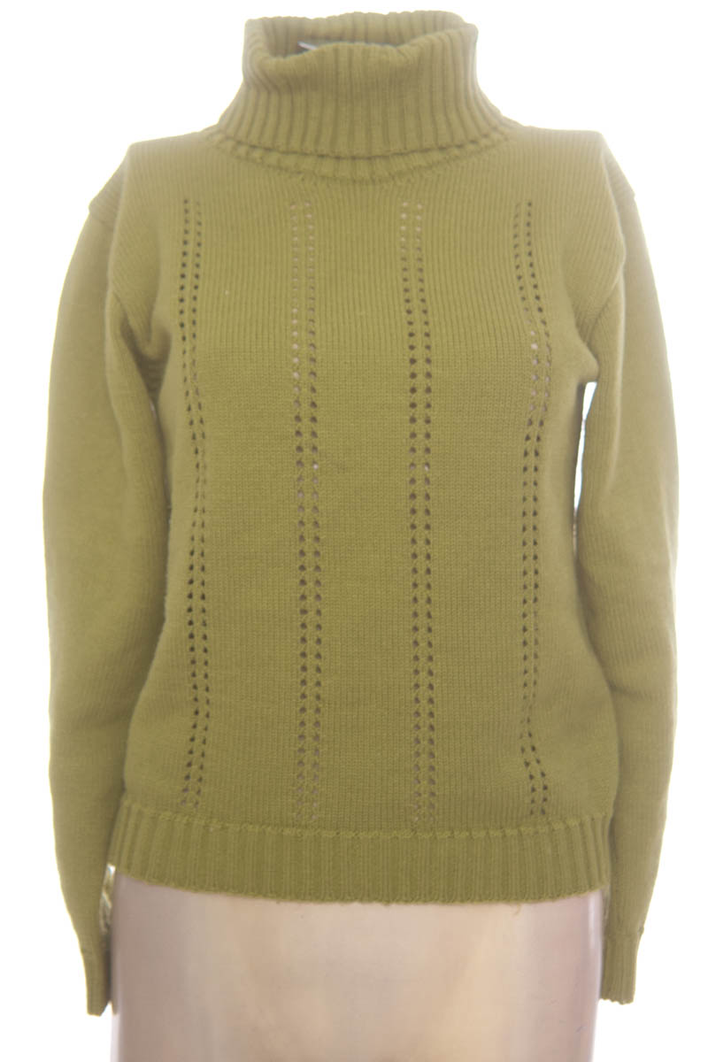 Sweater color Verde - Closeando