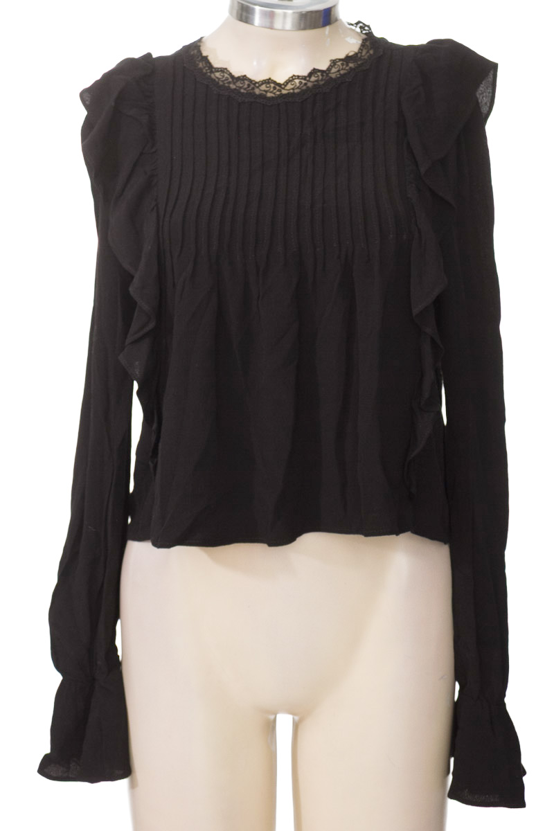 Top / Camiseta color Negro - TopMark