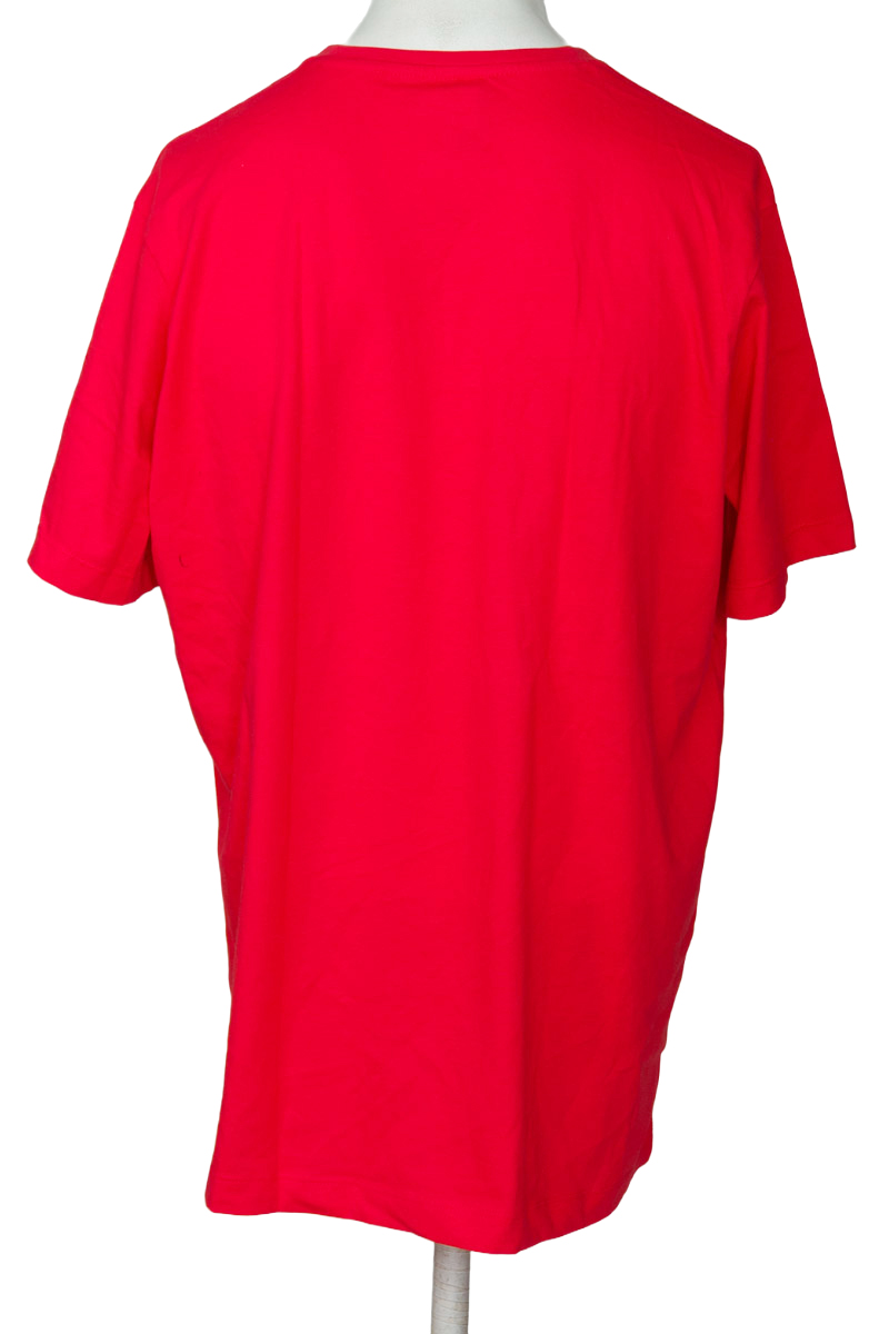 Camiseta color Fucsia - Arturo Calle