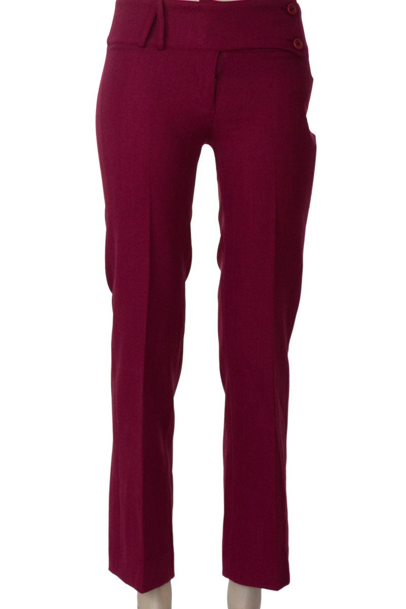 Pantalones color Vinotinto - Closeando