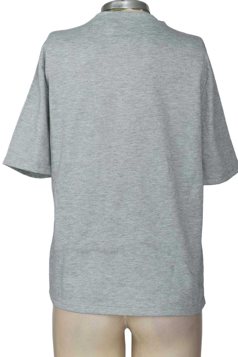 Top / Camiseta color Gris - Fashion