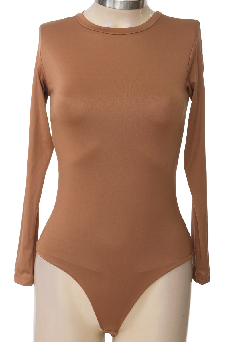 Top / Camiseta color Café - One4Vice