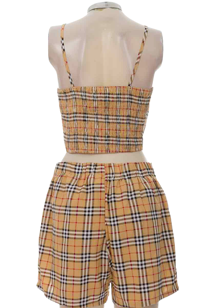 Vestido / Enterizo color Beige - SUYE