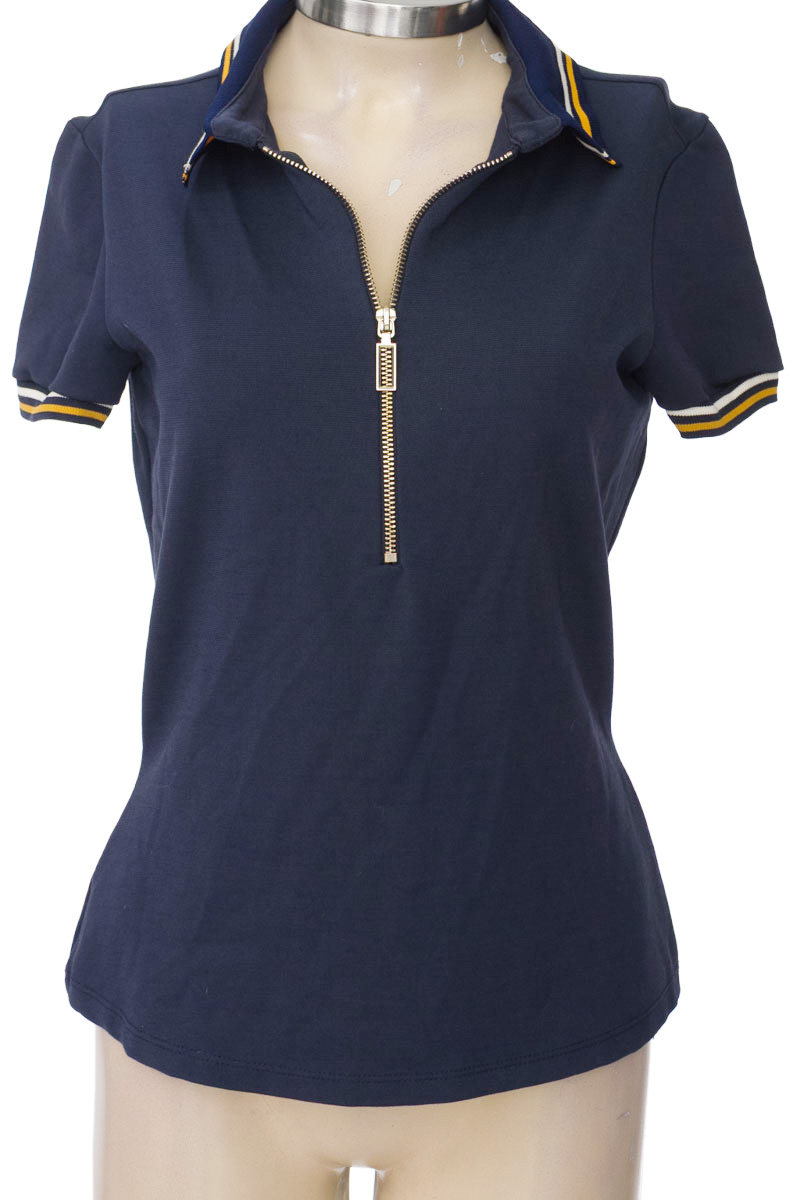 Top / Camiseta color Azul - Studio F