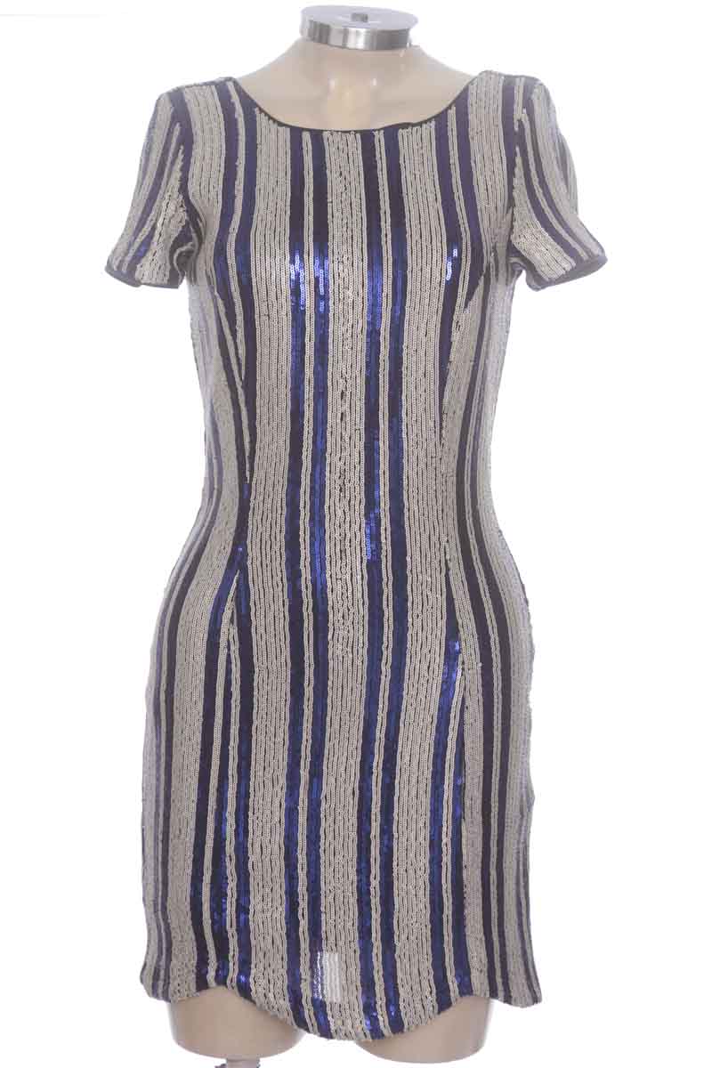 Vestido / Enterizo color Azul - Petunia