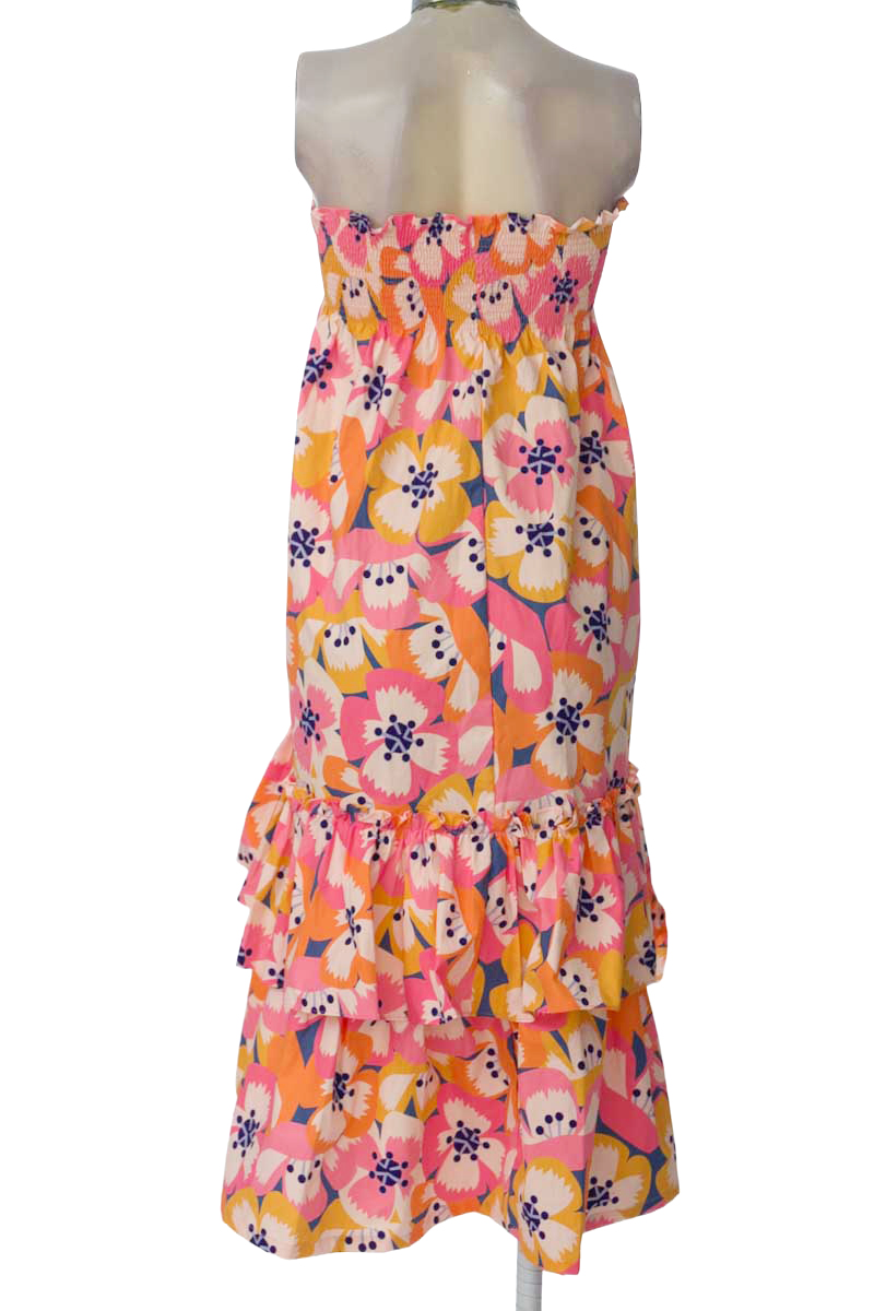 Vestido / Enterizo color Rosado - ARANEA