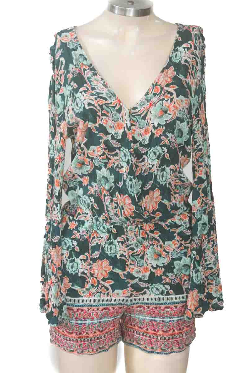 Vestido / Enterizo color Verde - NAF NAF