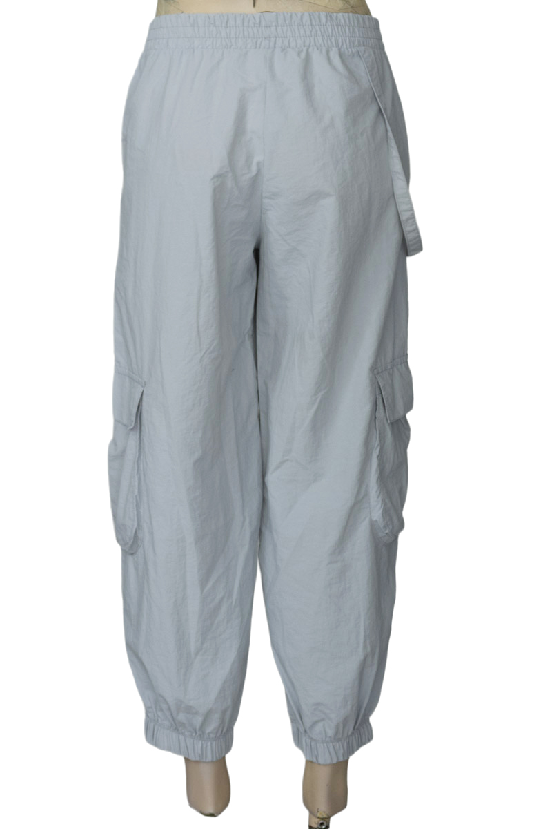 Pantalones color Gris - Hilo Rojo
