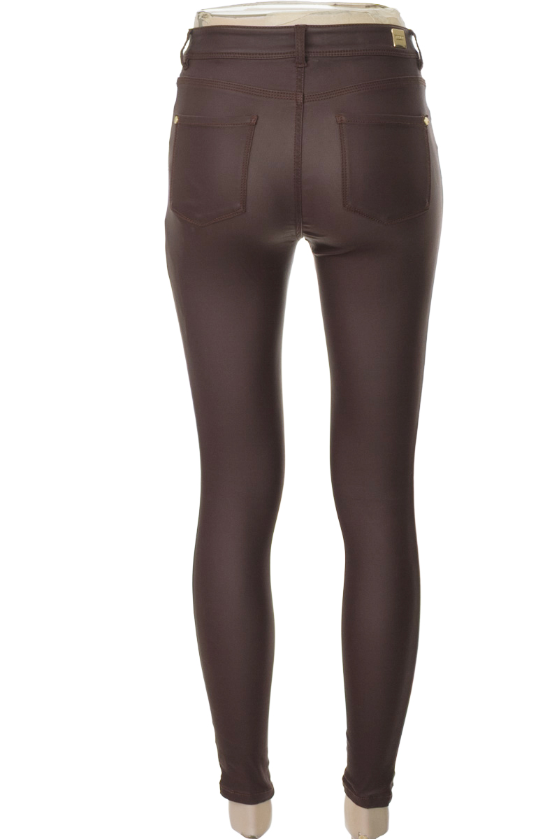 Pantalones color Café - Studio F