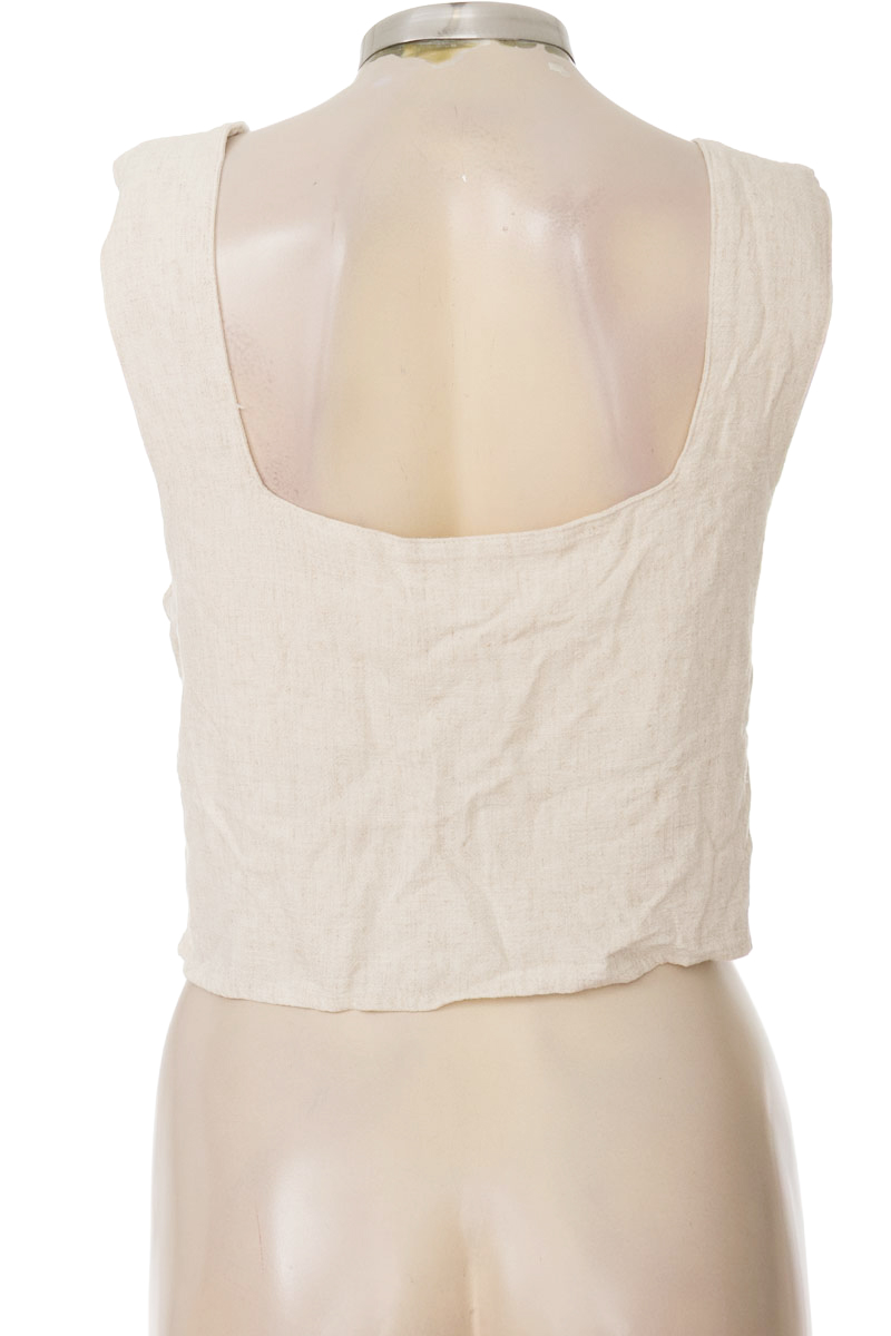 Top / Camiseta color Beige - TopMark