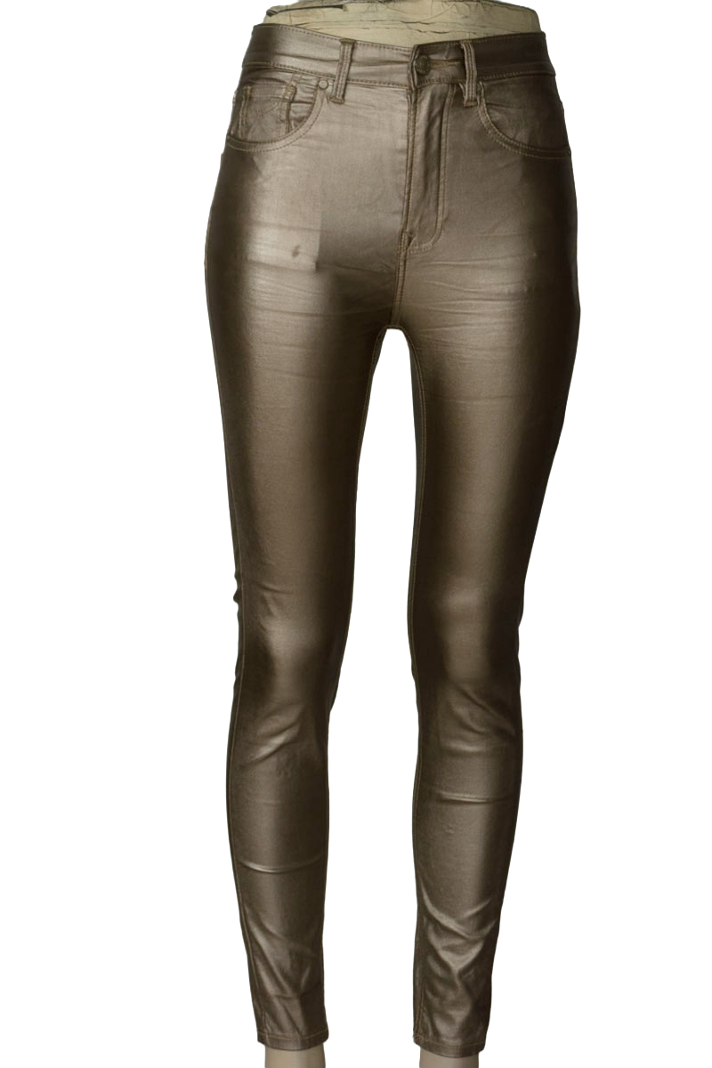 Pantalones color Dorado - Stradivarius