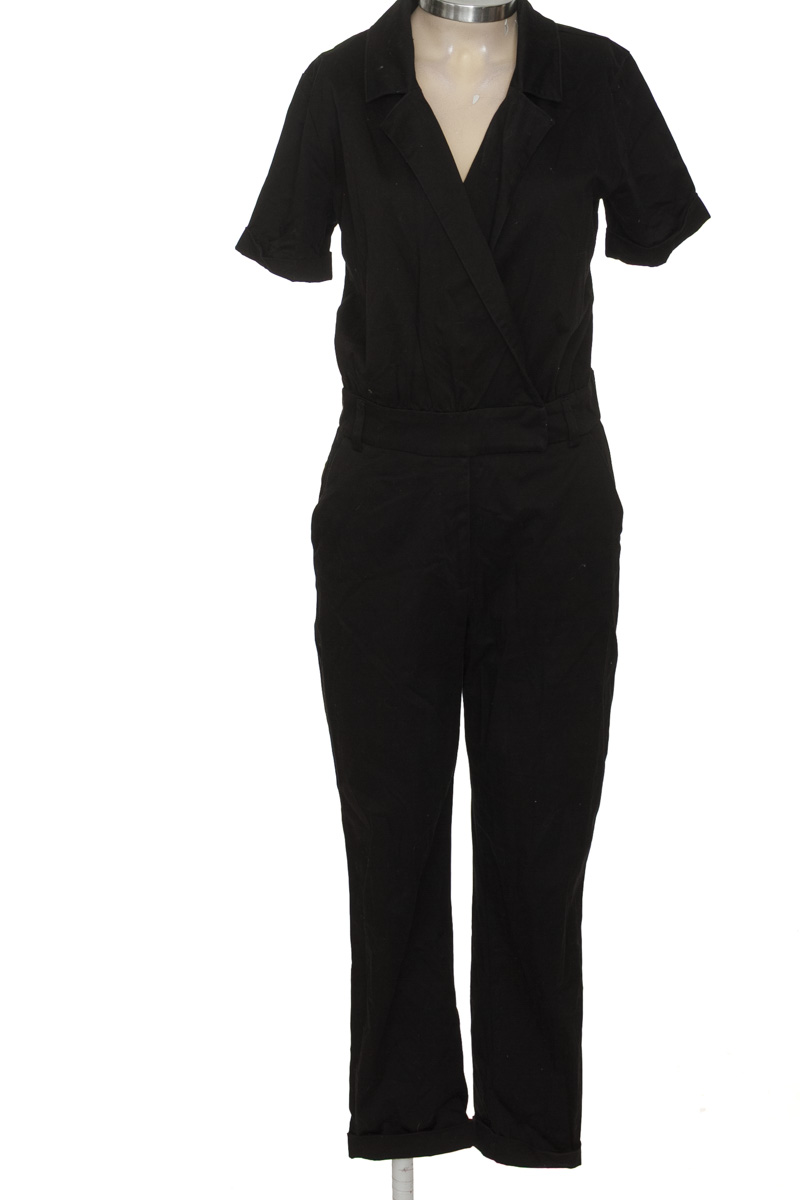 Vestido / Enterizo color Negro - Studio F