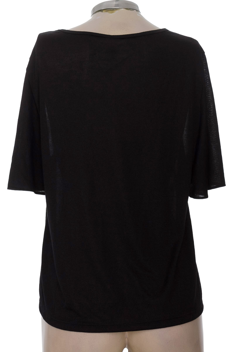 Top / Camiseta color Negro - Marialicia