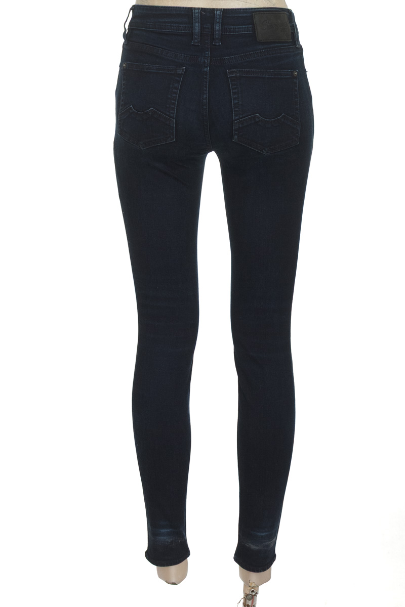 Pantalones color Azul - Chevignon