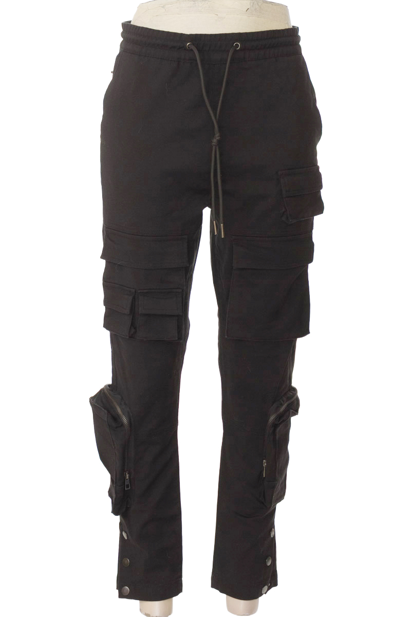 Pantalón color Negro - Bershka