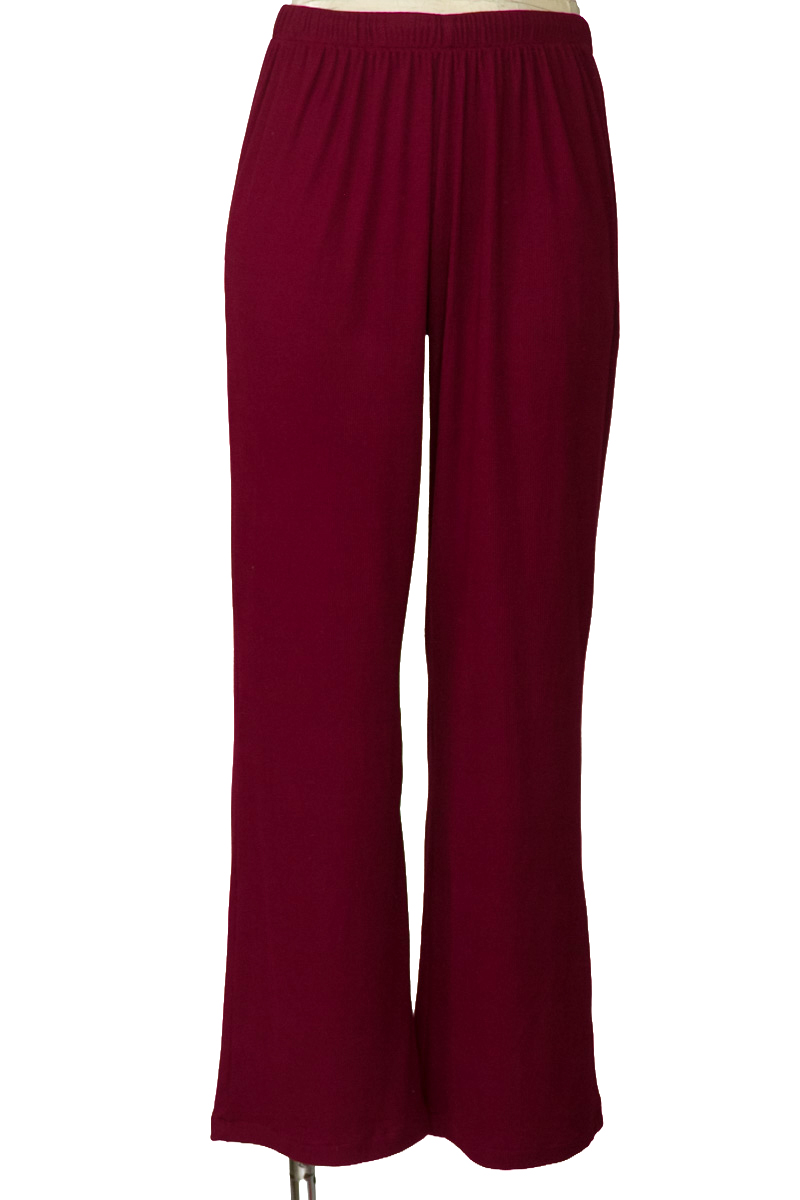 Pantalones color Vinotinto - Closeando