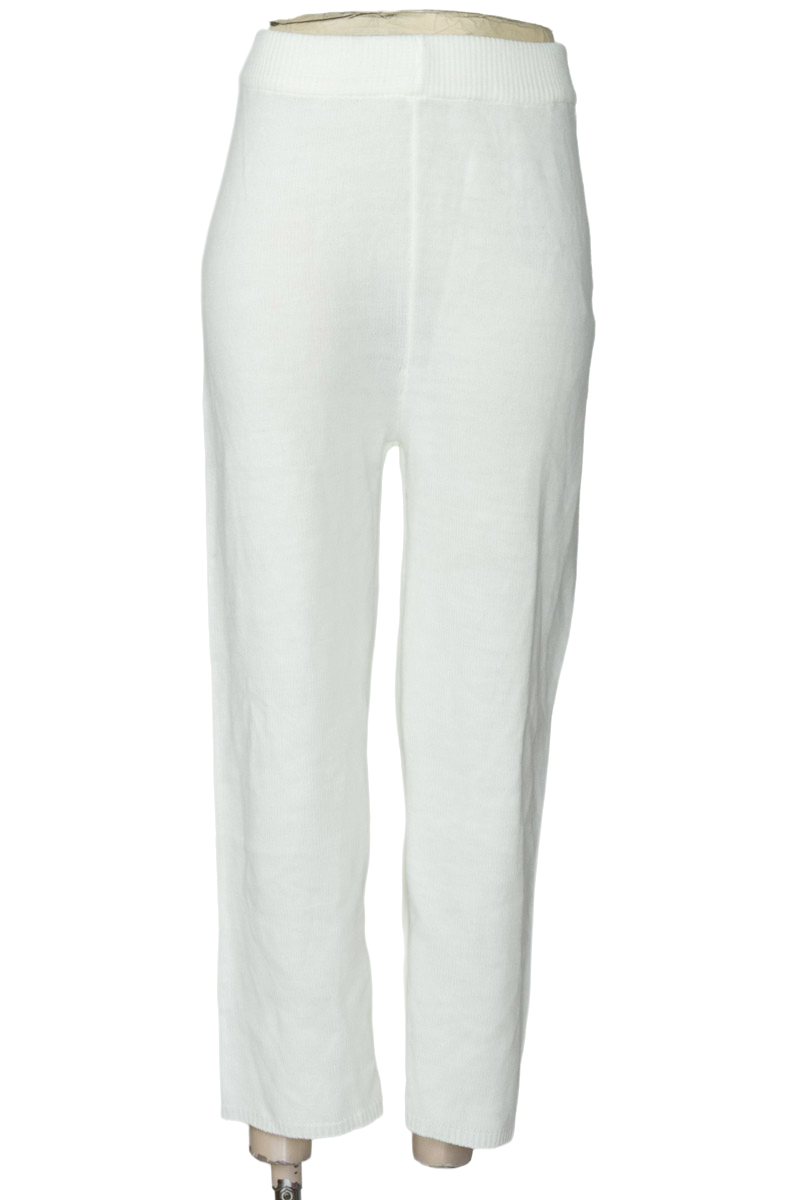Pantalones color Beige - Closeando