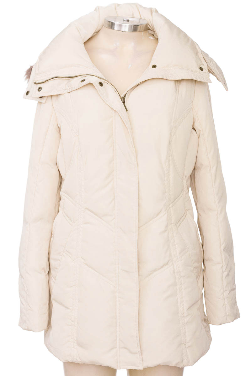 Chaqueta / Abrigo color Beige - BGSD