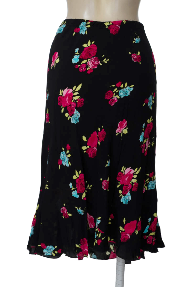 Falda color Negro - M&P