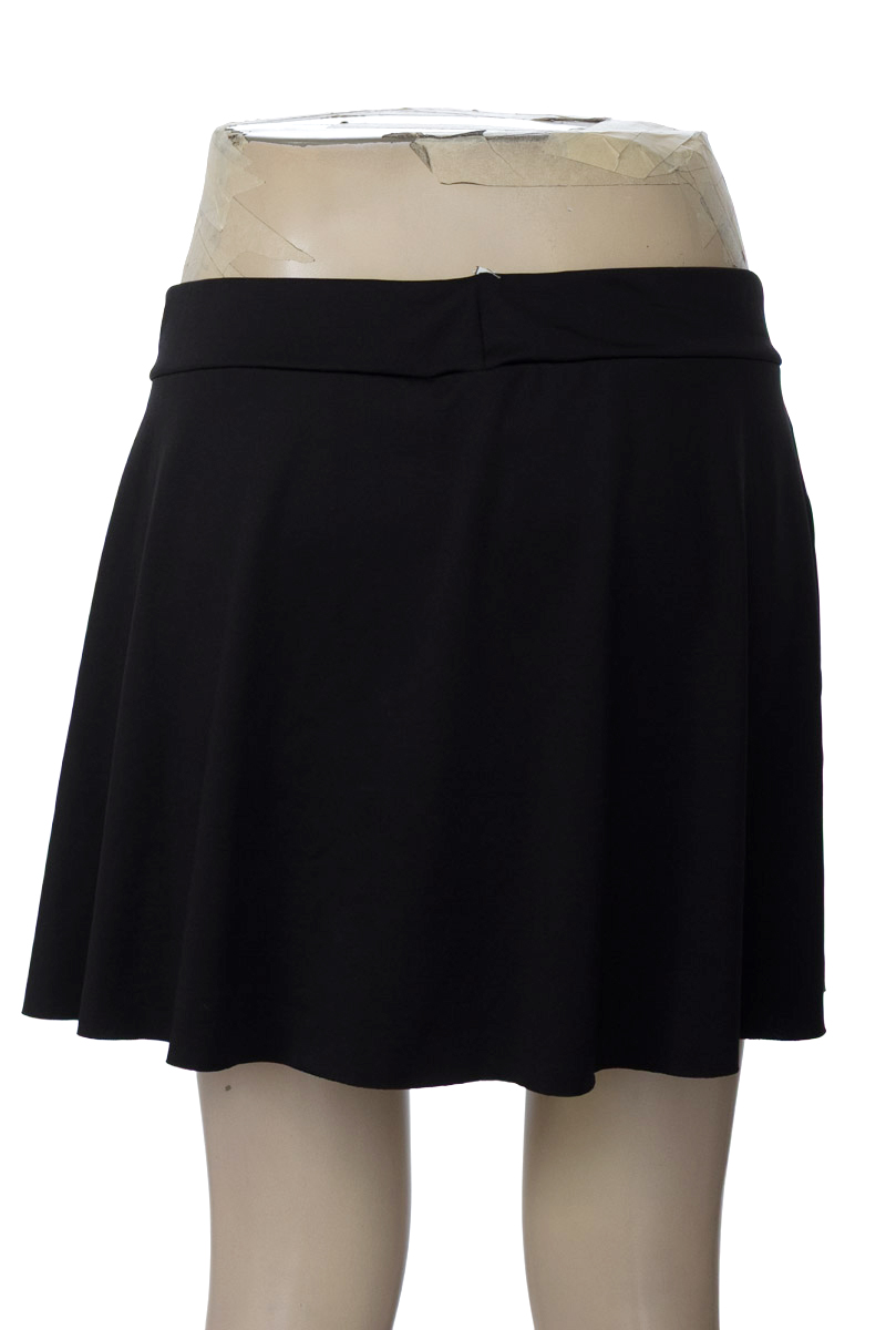 Ropa Deportiva / Salida de Baño color Negro - Pacifika