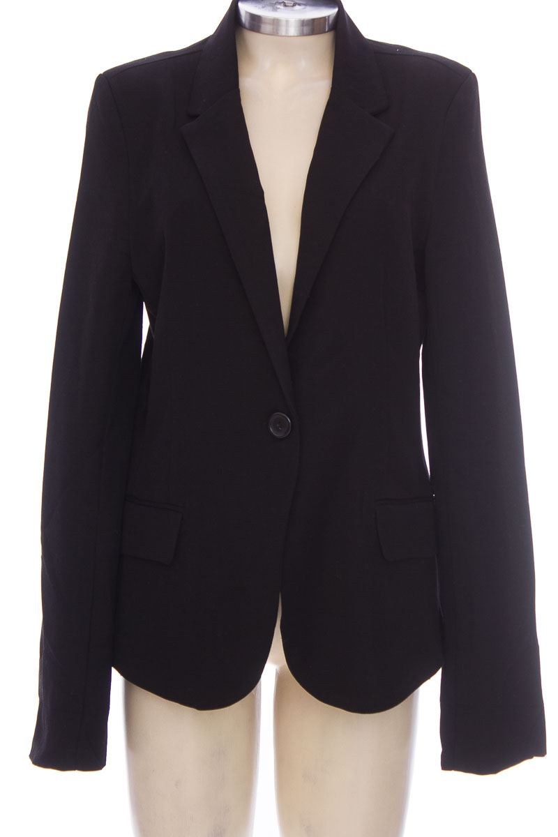 Chaqueta / Abrigo color Negro - Ambiance | Closeando