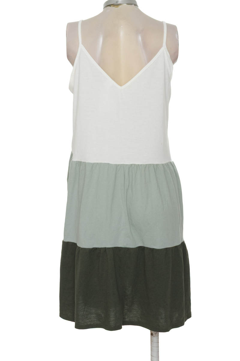 Vestido / Enterizo color Verde - Rutta