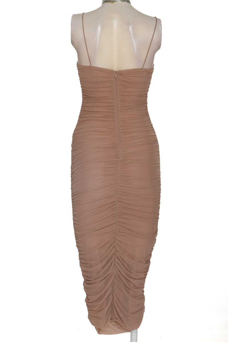 Vestido / Enterizo color Café - Rosevelvet