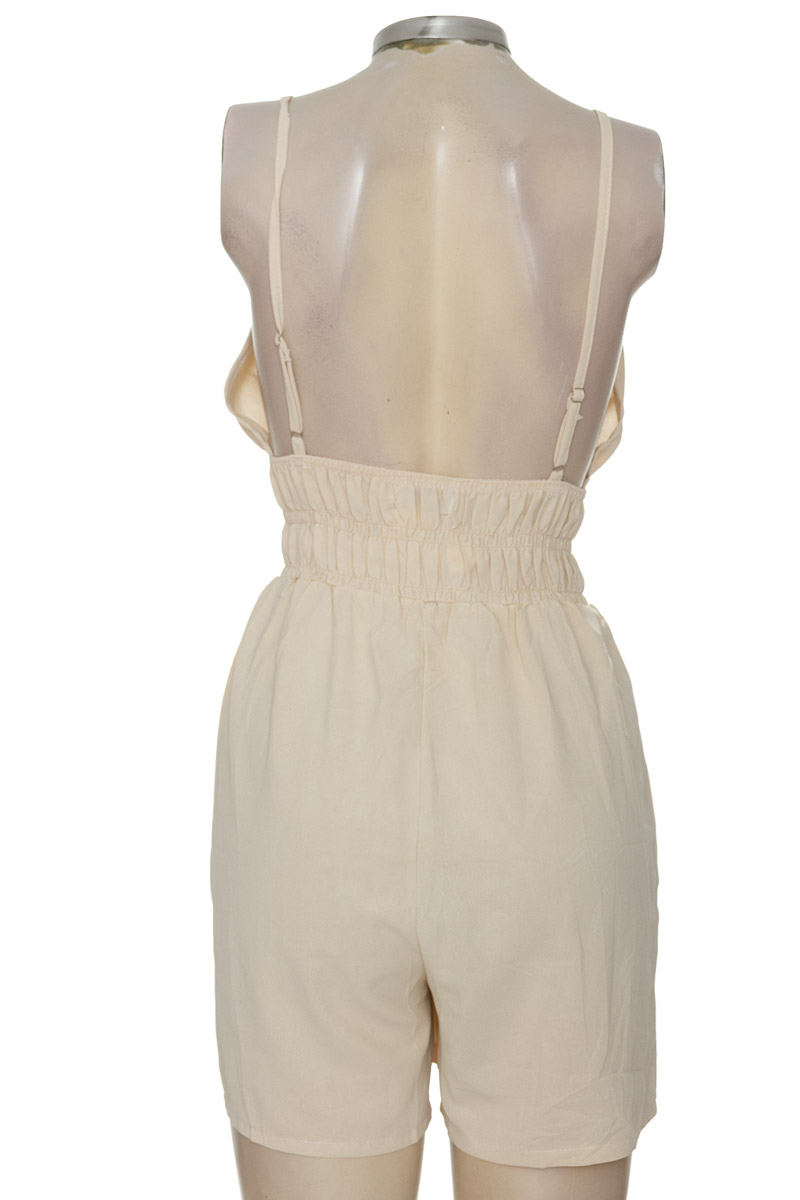 Vestido / Enterizo color Beige - Kandy Fashion