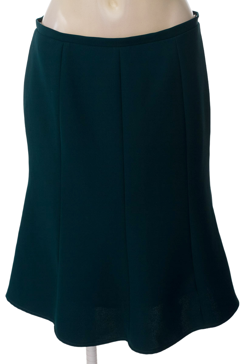 Falda color Verde - Dazari Couture