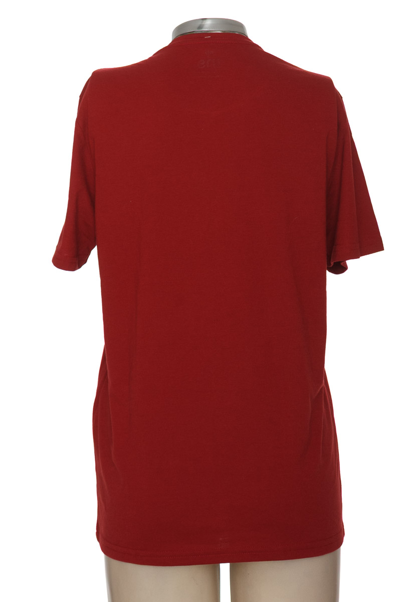 Top / Camiseta color Vinotinto - Tennis