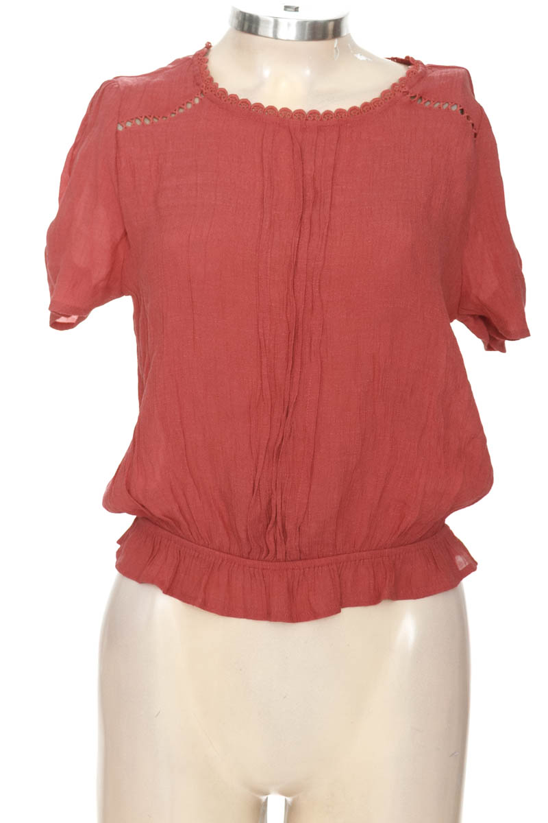 Top / Camiseta color Rosado - Active Usa
