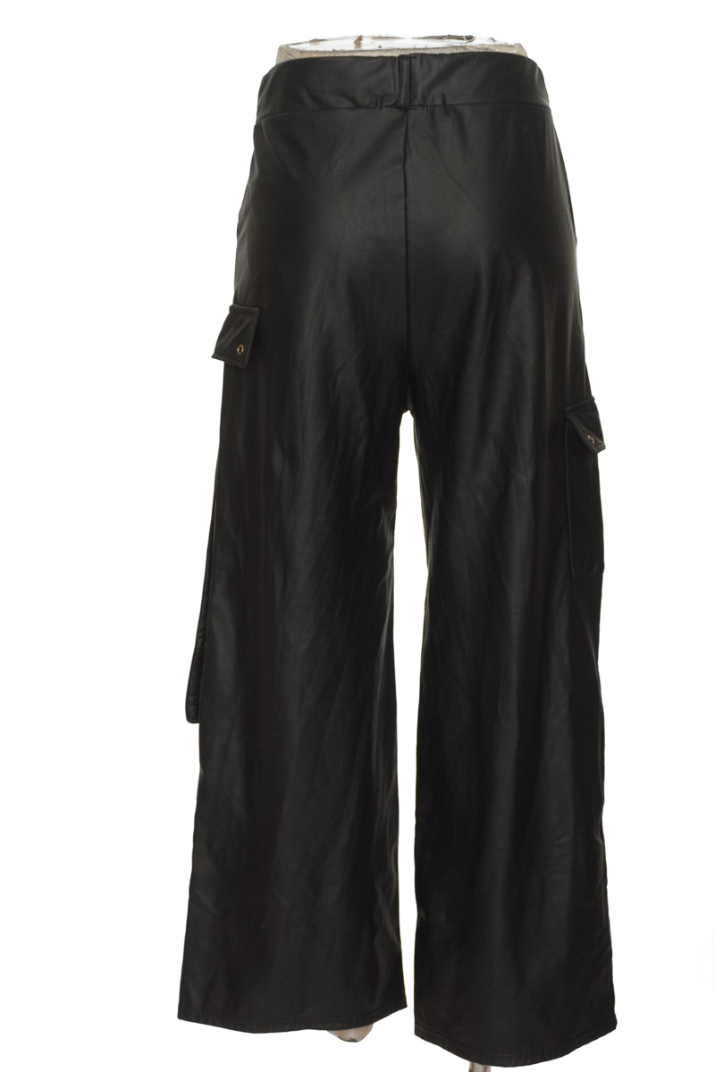 Pantalones color Negro - Niuniu Studio