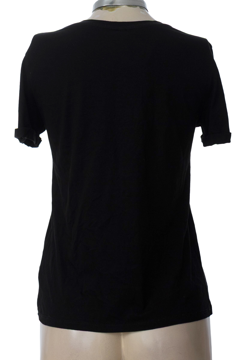 Top / Camiseta color Negro - People Concept
