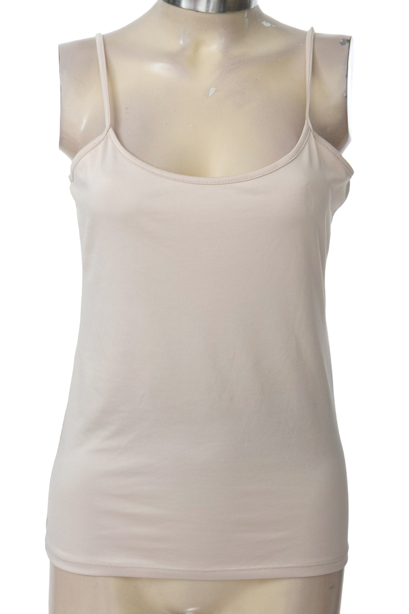 Top / Camiseta color Beige - Closeando
