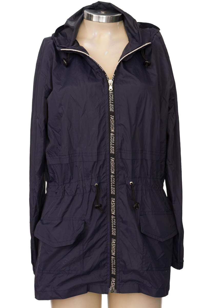 Chaqueta / Abrigo color Azul - Closeando