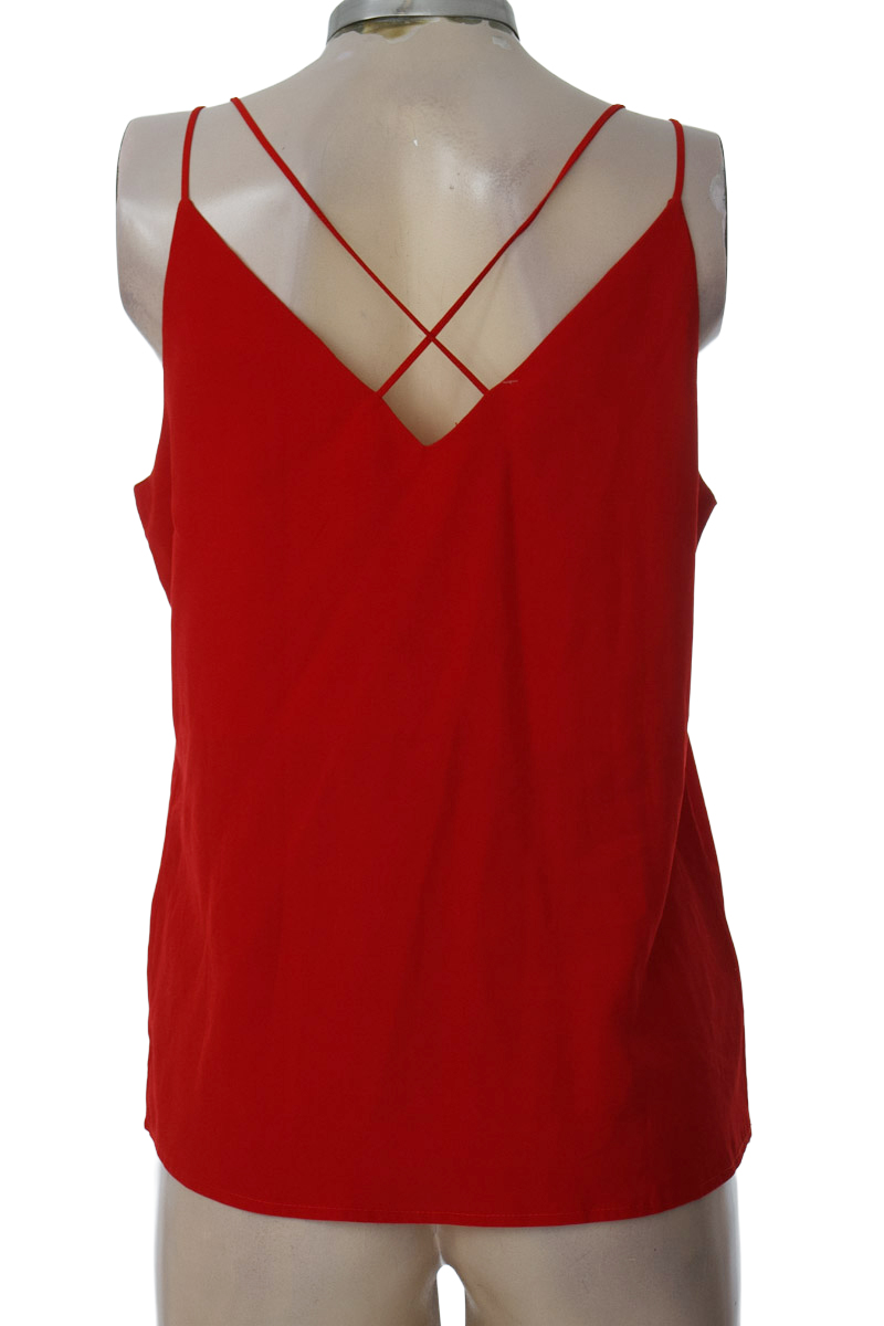 Top / Camiseta color Rojo - Leonisa