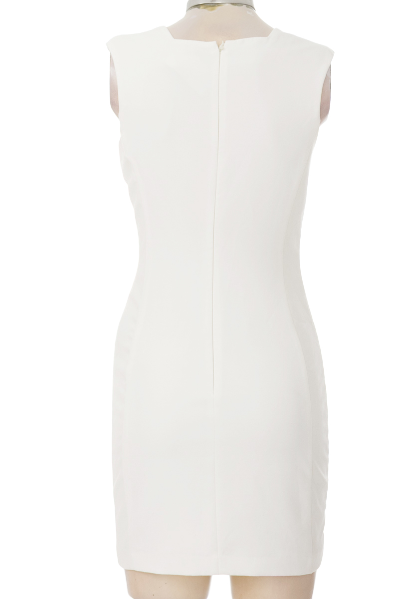 Vestido / Enterizo color Blanco - MNG