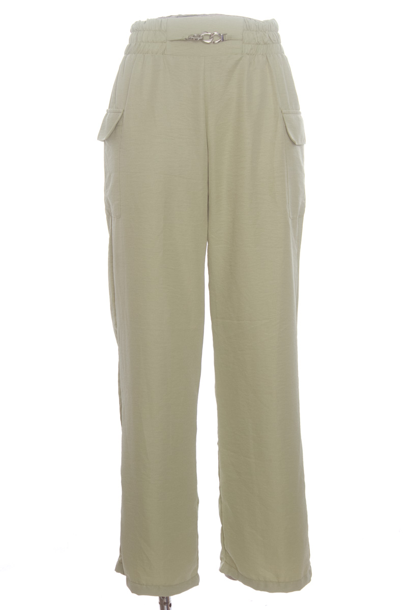 Pantalones color Verde - Ryocco