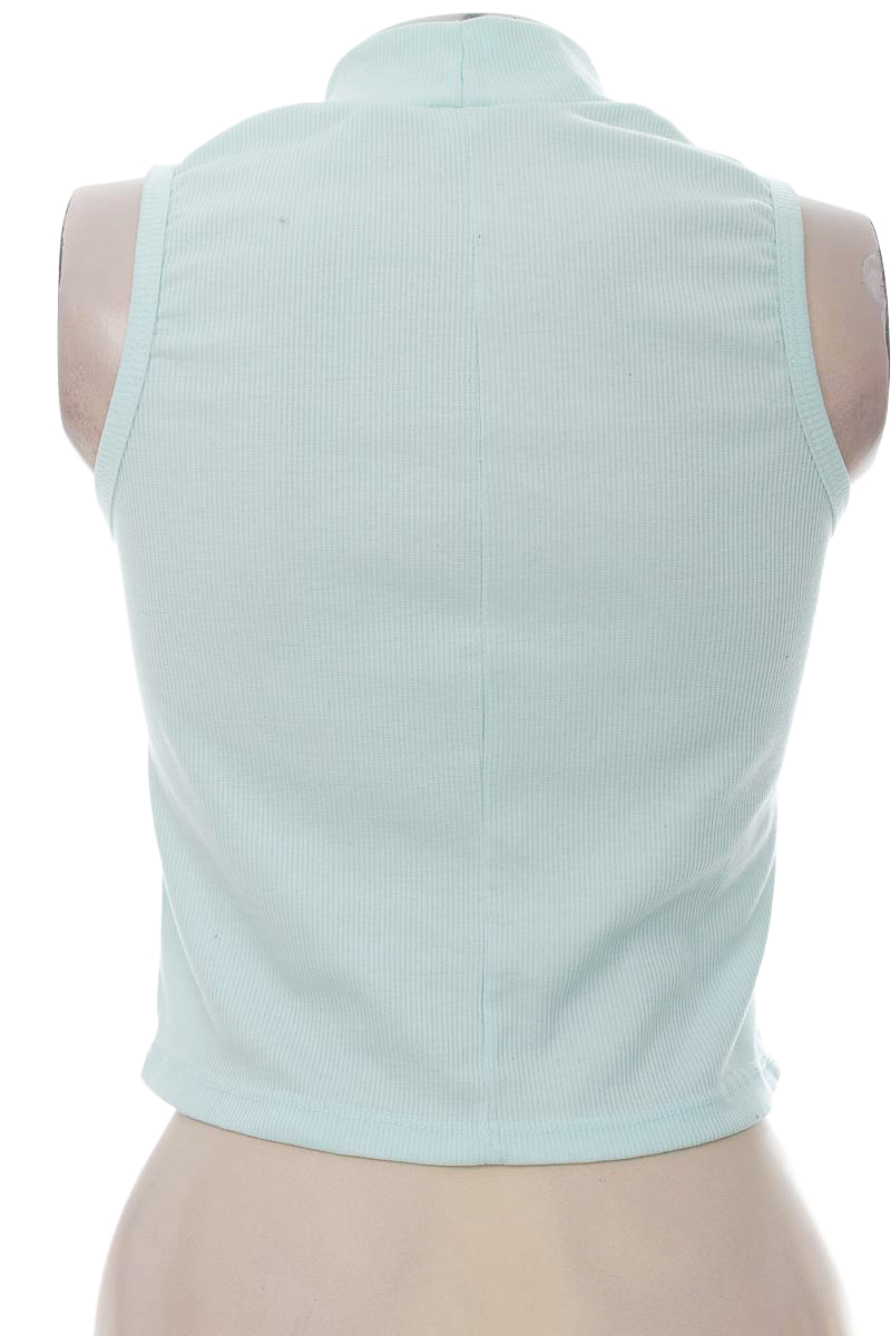 Top / Camiseta color Aguamarina - Closeando