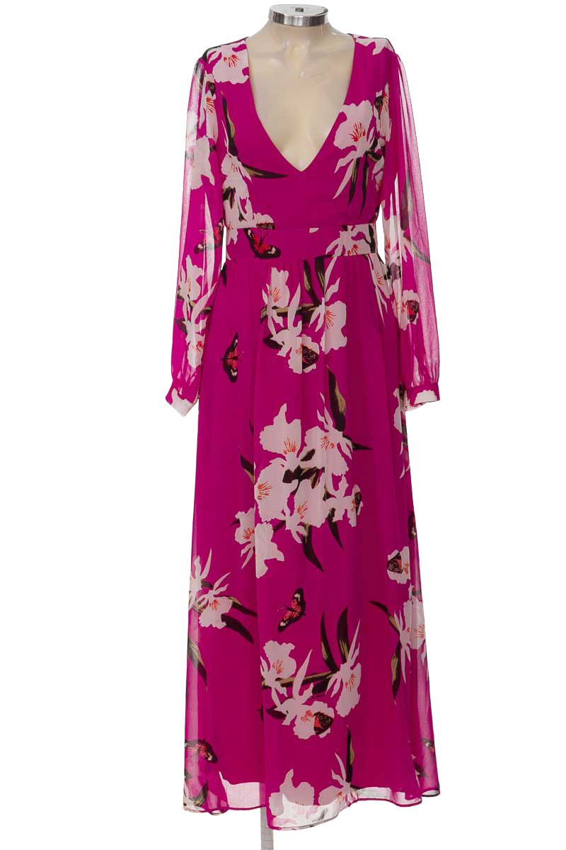 Vestido / Enterizo color Fucsia - Closeando