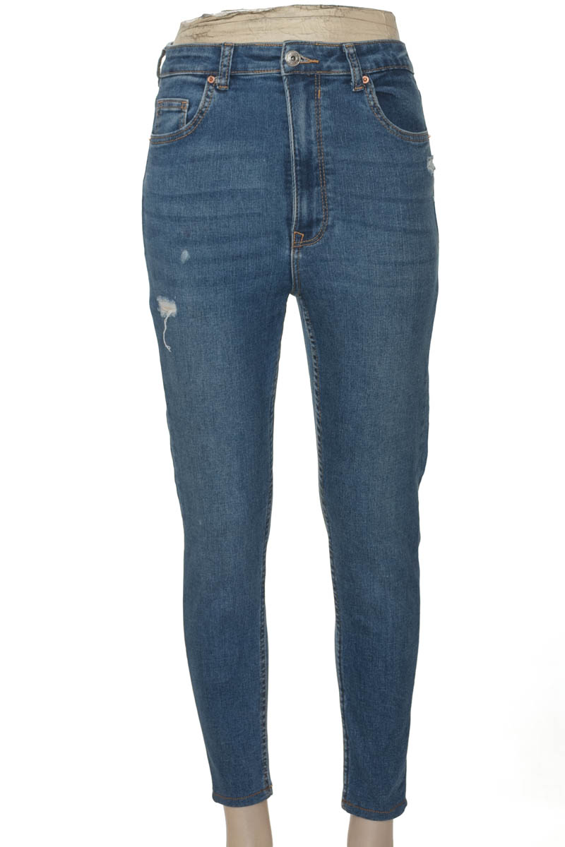 Pantalones color Azul - Bershka