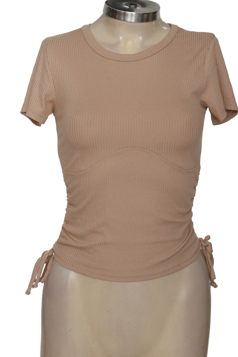 Top / Camiseta color Beige - Polly & Esther