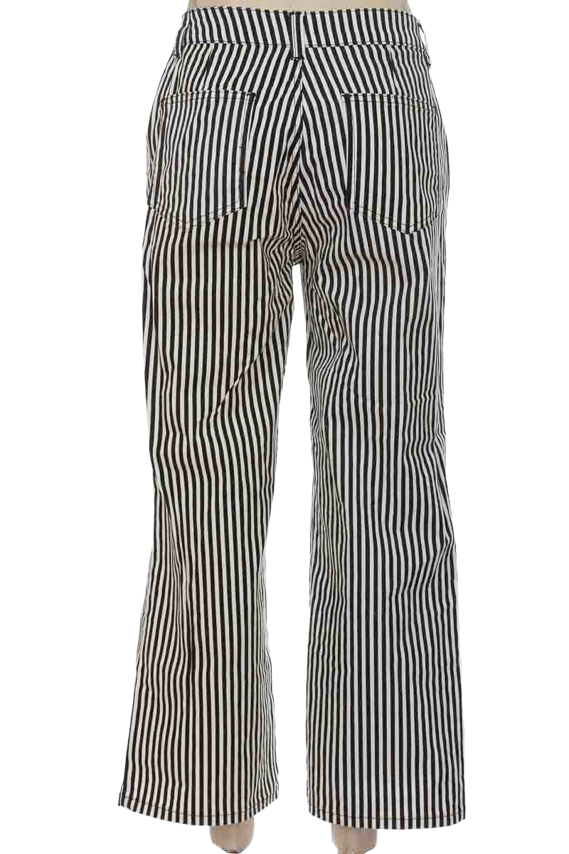 Pantalones color Negro - Loguin