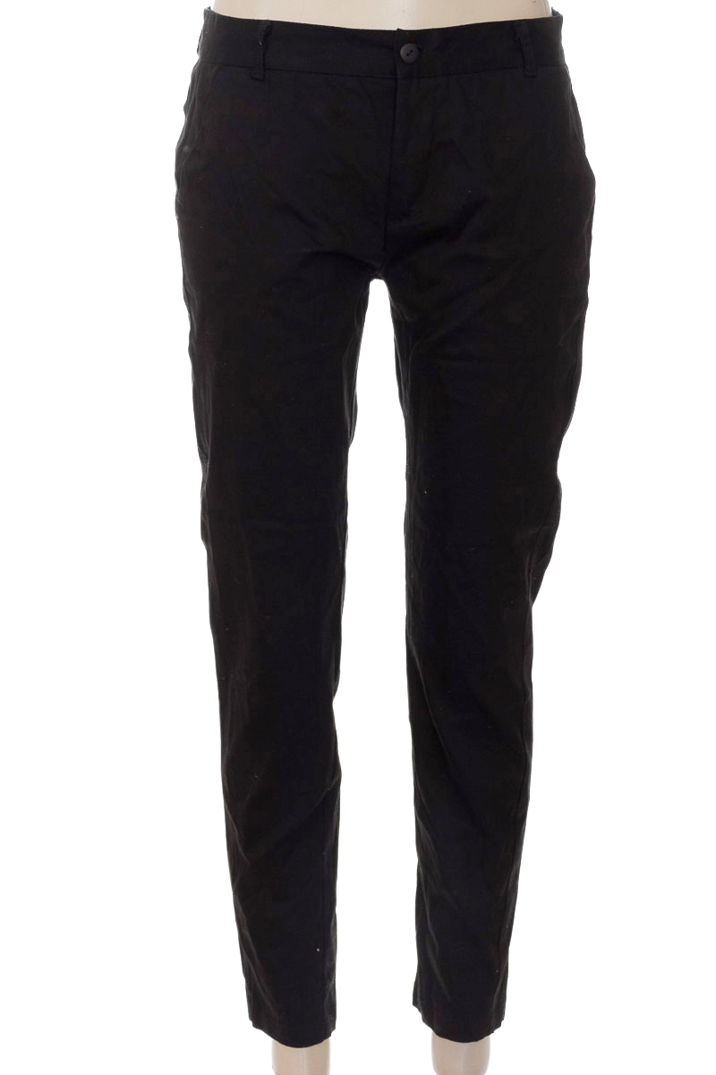 Pantalones color Negro - Leonisa