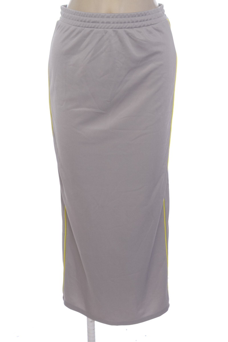 Falda color Gris - Divided by H&M