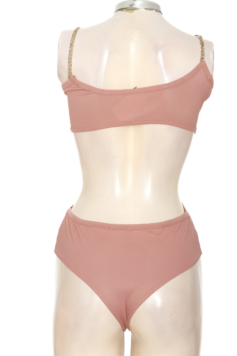 Top / Camiseta color Rosado - Closeando