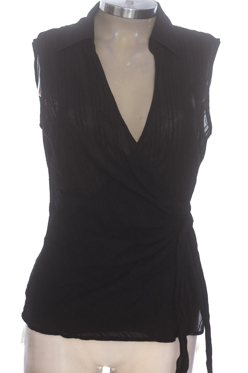 Top / Camiseta color Negro - Exp