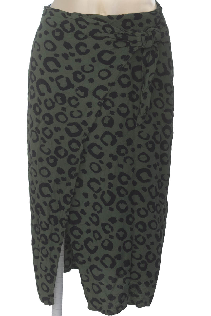 Falda color Verde - NAF NAF