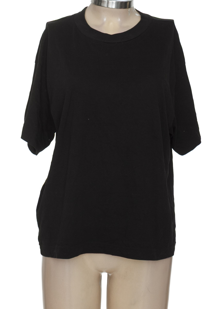Top / Camiseta color Negro - Gef